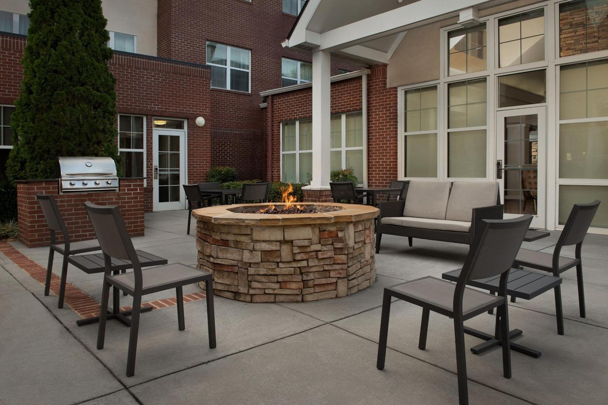 Residence Inn By Marriott Greensboro Airport Ngoại thất bức ảnh